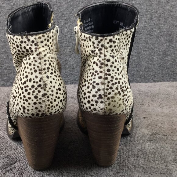 Very Volatile Feverdream Chocolate Chip Pony Hair Spotted Booties Sz 6.5 - Picture 5 of 12